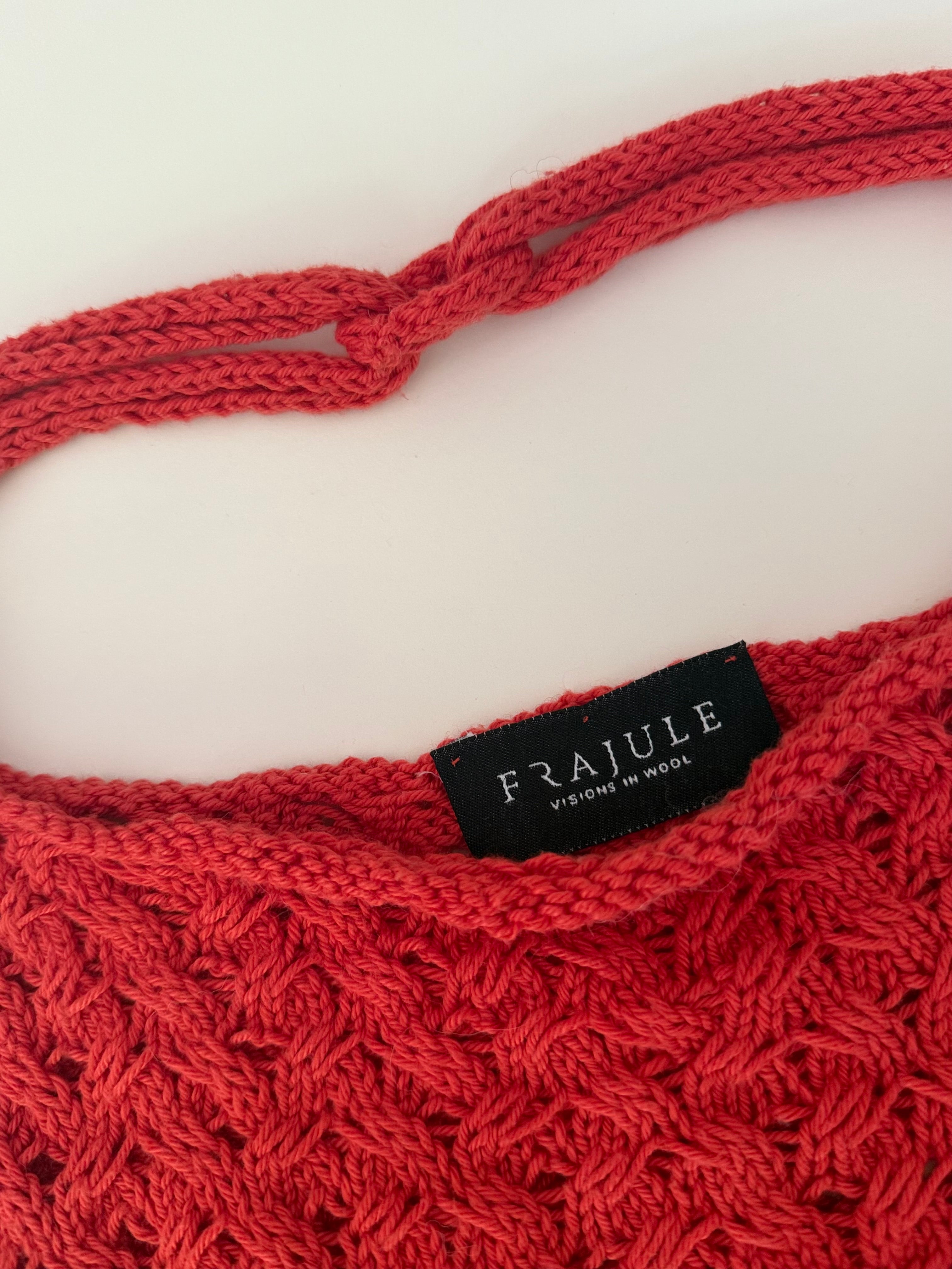 Ruby Essence - Shell Top