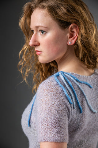 SKY WHISPER - Short-sleeved sweater made of alpaca and silk with hand-worked, attached cords - Delicate, poetic, completely at home