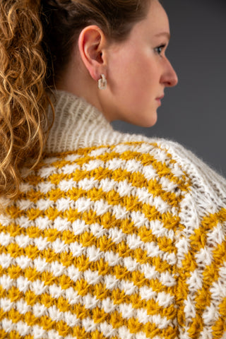 AMBER SOLISTICE - Alpaca and silk cardigan - Warming. Soft. Wonderfully radiant