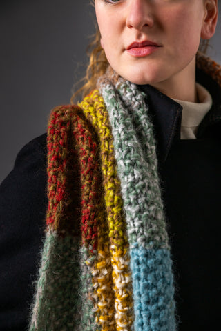 MOSAIC MAXI - oversized scarf made of merino wool, alpaca and silk - a statement